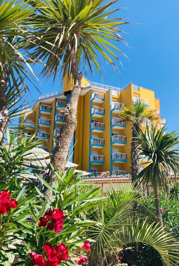 Hotel Capri 3 Stelle Superior Лидо-ди-Езоло Экстерьер фото