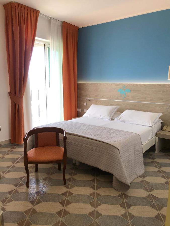 Hotel Capri 3 Stelle Superior Лидо-ди-Езоло Экстерьер фото